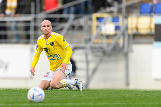 Falkenbergs Christoffer Carlsson