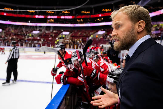 Malmö Redhawks assisterande tränare Mathias Tjärnqvist