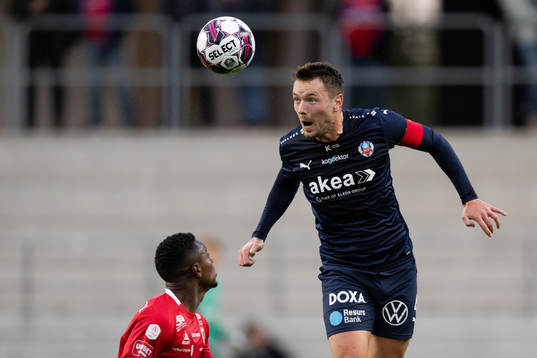 Kalmars Nahom Girmai Netabay och Helsingborgs Viljormur Davidsen