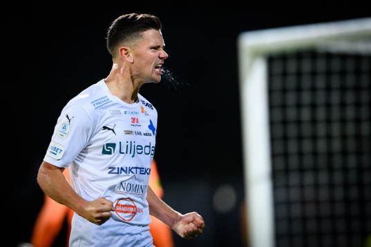 Värnamos Marcus Antonsson jublar