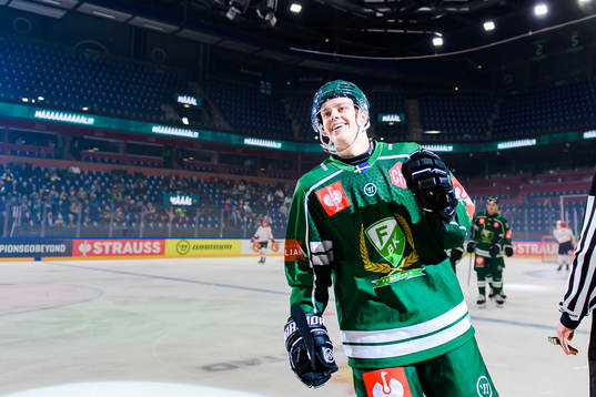 Anton Berglund of Färjestad celebrates