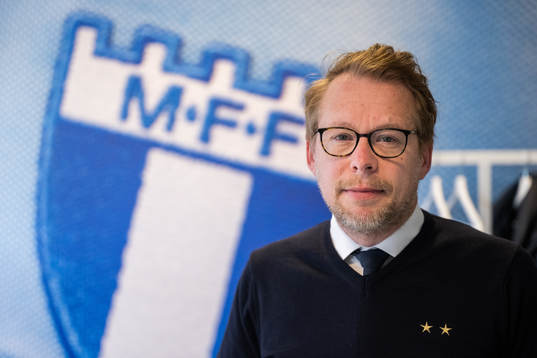 Malmö FFs pressansvarig Peter Sohlmér poserar för ett porträtt den 6 oktober 2022 i Malmö. 