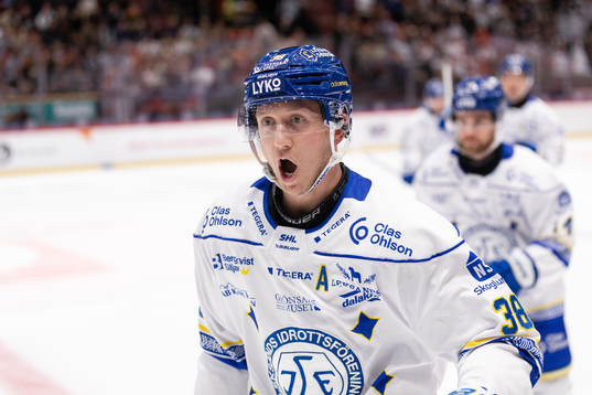 Leksands Olle Alsing jublar