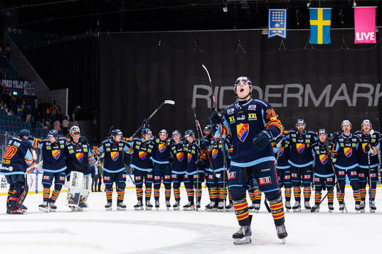 Djurgårdens Liam Öhgren jublar