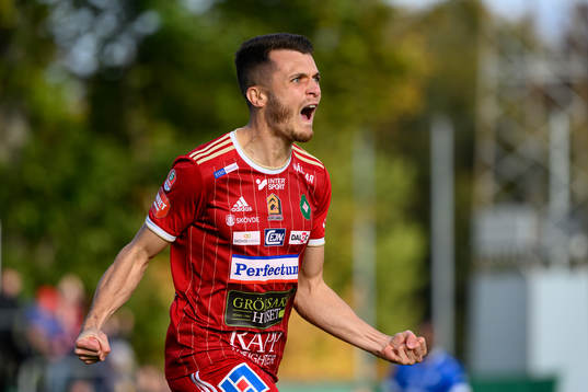 Skövdes Yoann Fellrath jublar