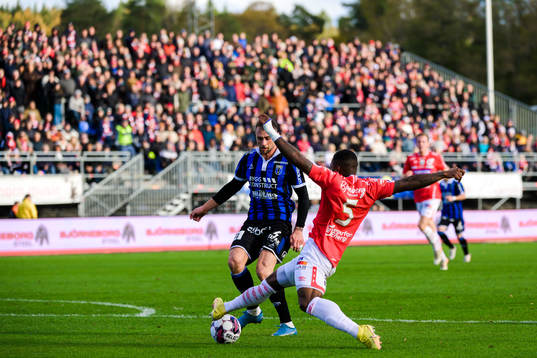 Sirius Filip Rogic och Degerfors Joseph - Claude Agyeman