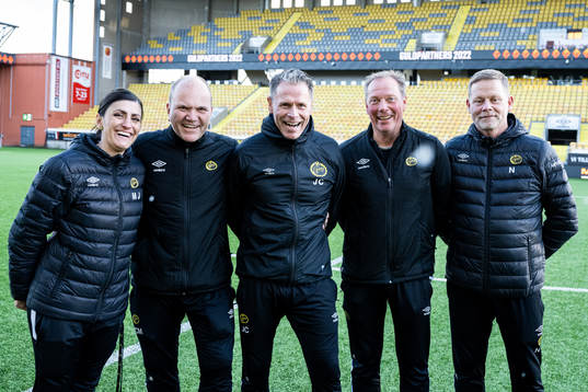 Elfsborgs lagledare Mery Jadan, lagledare Claes Mattsson,