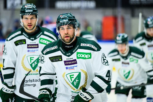 Färjestads Henrik Björklund jublar