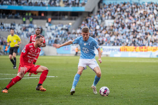 Värnamos Evaldo Nascimento Lamaur Neto och Malmö FFs
