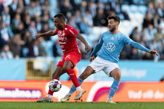 Värnamos Abdussalam Magashy och Malmö FFs Erdal Rakip