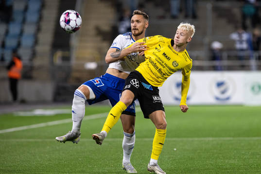 IFK Norrköpings Linus Wahlqvist Egnell och Mjällbys Otto