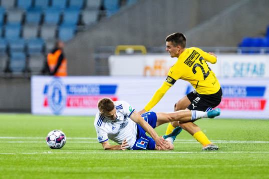 IFK Norrköpings Jacob Ortmark och Mjällbys Jesper Gustavsson