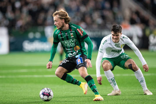 Varbergs Joel Sundström och Hammarbys Pavle Vagic