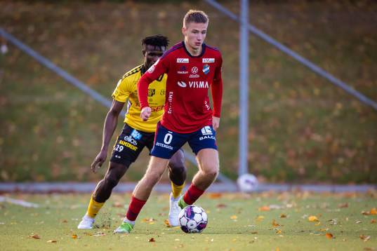Östers André Gustafson och Elfsborgs Buhari Ibrahim