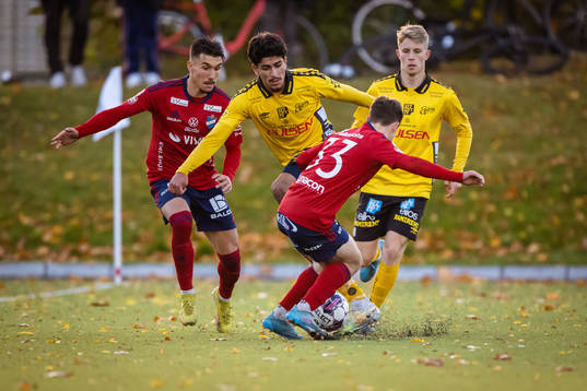 Elfsborgs Ahmed Qasem och Östers Ture Spendler