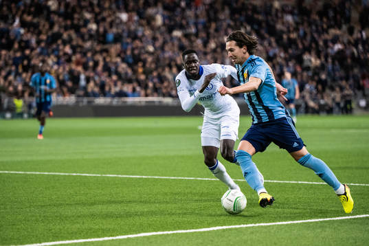 Joseph Okumu of Gent and Gustav Wikheim of Djurgården