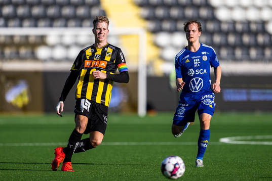 Häckens Samuel Gustafson och GIF Sundsvalls Saku Ylätupa
