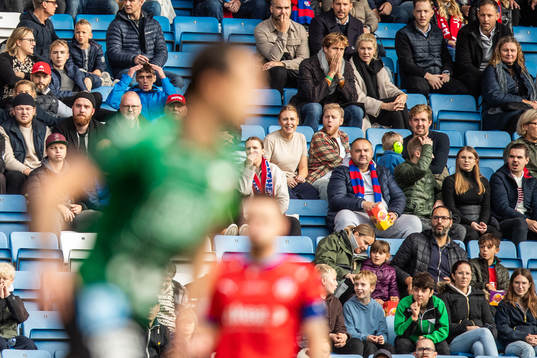 Helsingborgs Thomas Rogne och Lyons Ada Hegerberg på