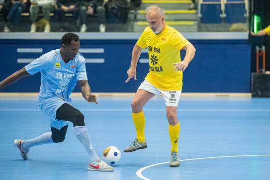 ors Roger Mattsson under fotbollsmatchen i För livet cupen mot ALS mellan Malmölirare och IFK65:ors  den 22 oktober 2022 i Malmö. 