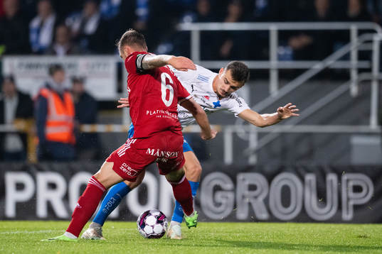 IFK Norrköpings Linus Wahlqvist Egnell och Värnamos Ajdin