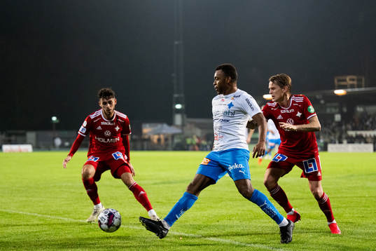 Värnamos Abdussalam Magashy mot IFK Norrköpings Laorent