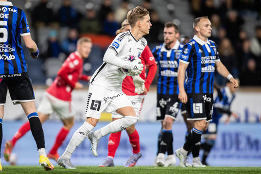 Sirius målvakt Hannes Sveijer