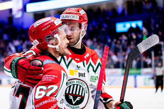 Frölundas Jacob Nilsson jublar