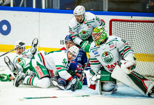 Oskarshamns John Dahlström mot Rögles William Wallinder,