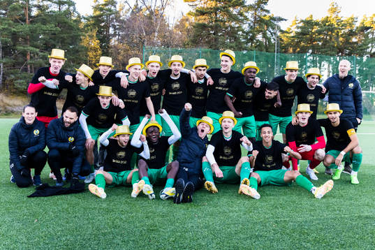 Hammarbys spelare firar SM-guldet