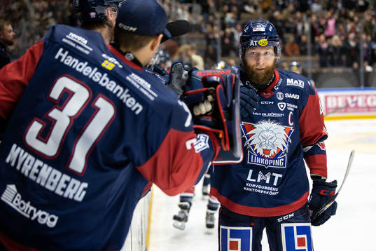 Linköpings Jonas Junland jublar