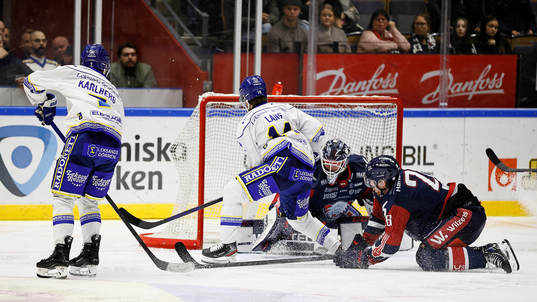 Mål 4-2 av Leksands Oskar Lang förbi Linköpings målvakt