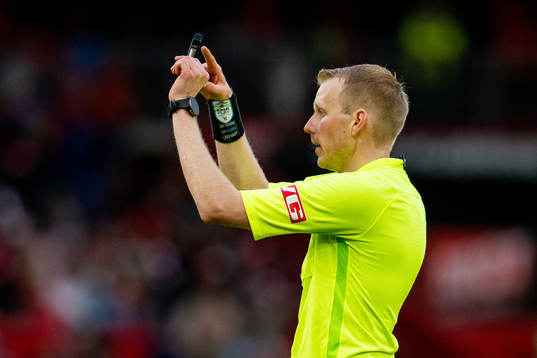 Eivind Bodding, referee,