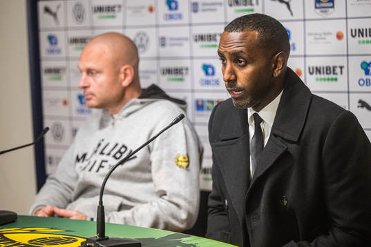 Mjällbys tränare Andreas Brännström 0ch AIKs tränare Henok Goitom