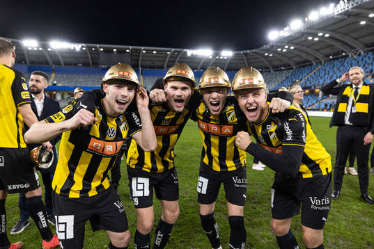 Häcken Lars Olden Larsen, Oscar Uddenäs, Tomas Olai