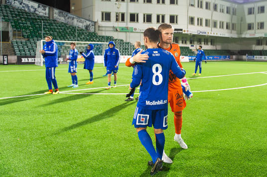 GIF Sundsvalls Pontus Silfwer och målvakt Oscar Jonsson