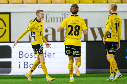 Elfsborgs Alexander Bernhardsson jublar