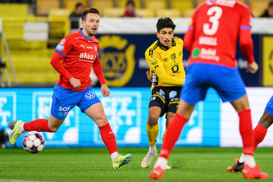 Helsingborgs Viljormur Davidsen och Elfsborgs Ahmed Qasem