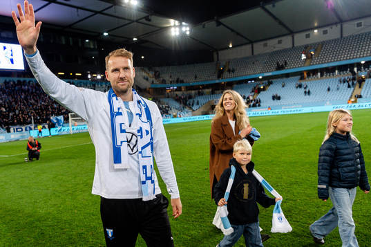 Malmö FFs Ola Toivonen avtackas