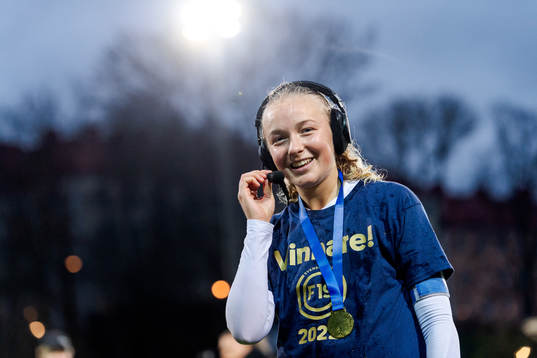 Umeås Tilda Sörlén jublar