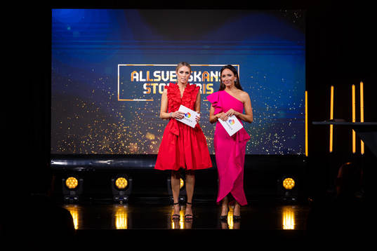 Programledare Karin Frick och Camilla Nordlund