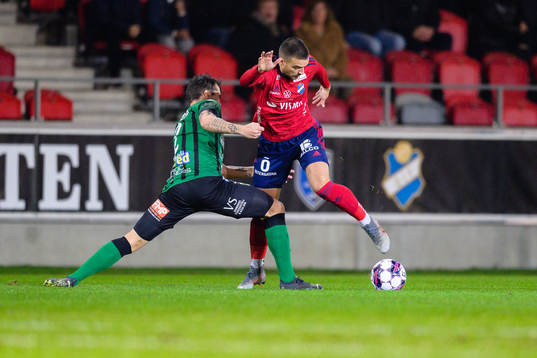 Varbergs Jon Birkfeldt och Östers Vladimir Rodic