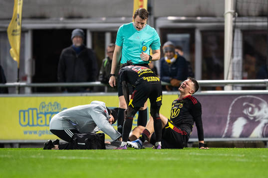Östersunds Myroslav Mazur har ont