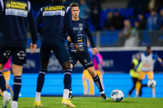 Sander Erik Kartum of Kristiansund warms up ahead of the Eliteserien match between Kristiansund and Jerv on November 13, 2022 in Kristiansund.