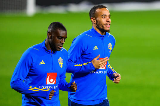 Ken Sema and Robin Quaison of the Swedish national football team