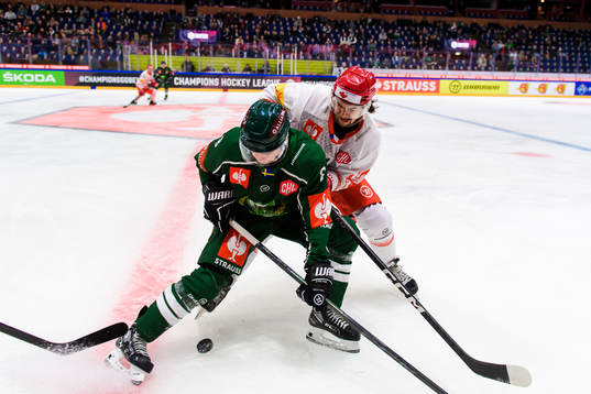 Anton Berglund of Färjestad