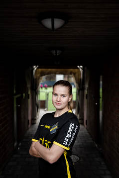 Sara Frigren poserar för porträtt i samband med att hon presenterats som nyförvärv