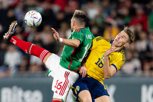 Hector Herrera of Mexico and Viktor Gyökeres of Sweden