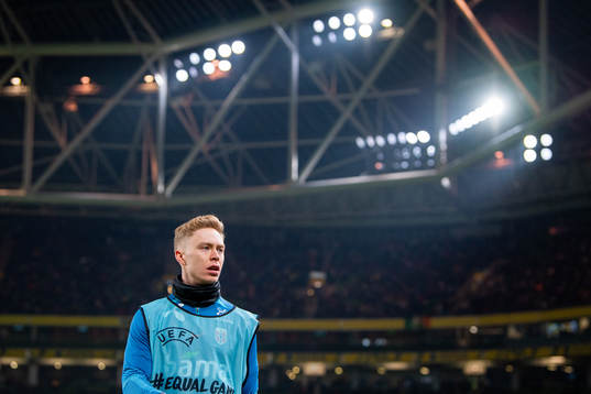 Ola Brynhildsen of Norway warms up
