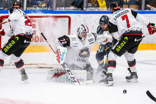 Malmö Redhawks målvakt Daniel Marmenlind