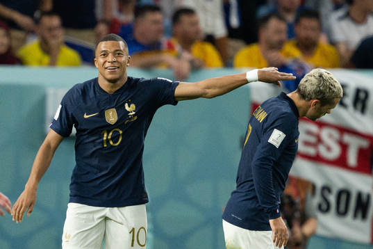 Kylian Mbappe and Antoine Griezmann of France